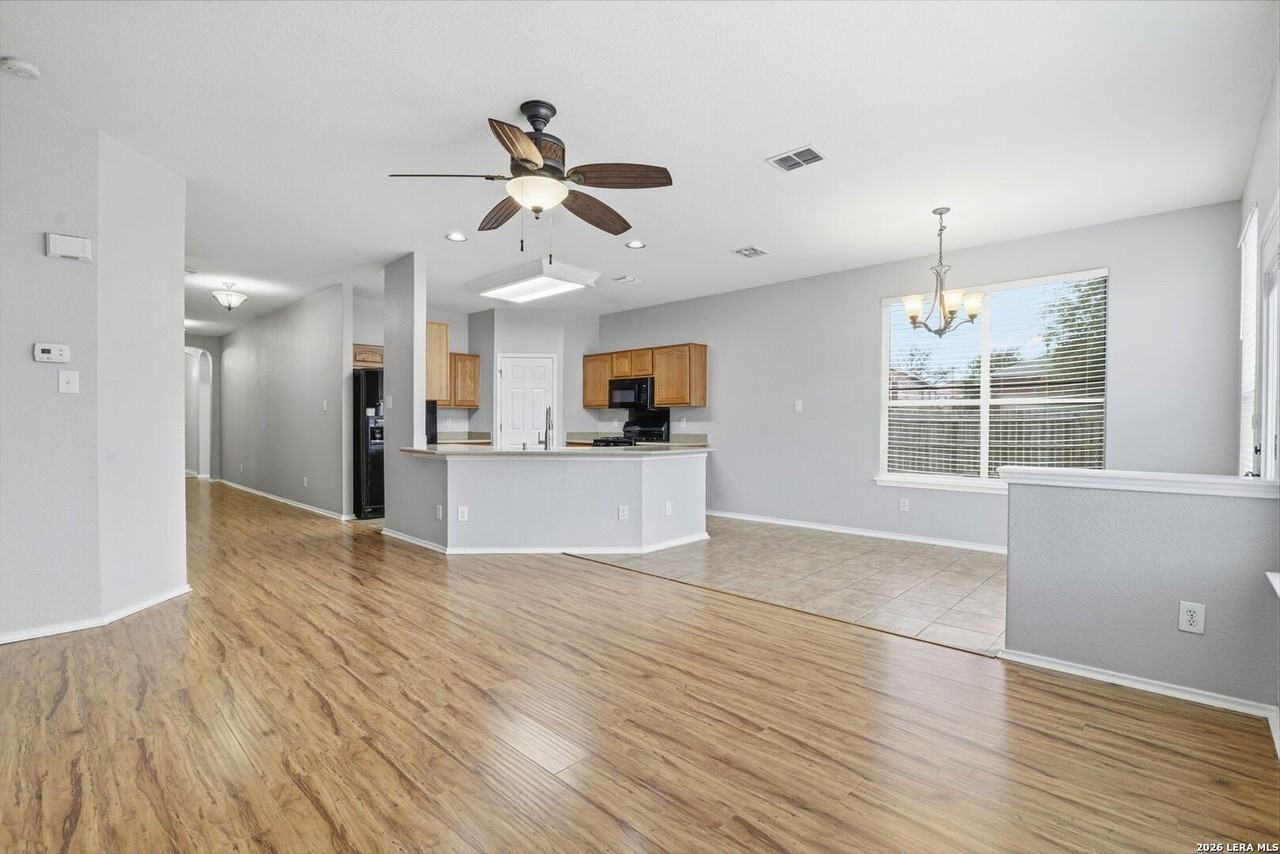 6103 Briscoe Leaf - Photo 4 of 28