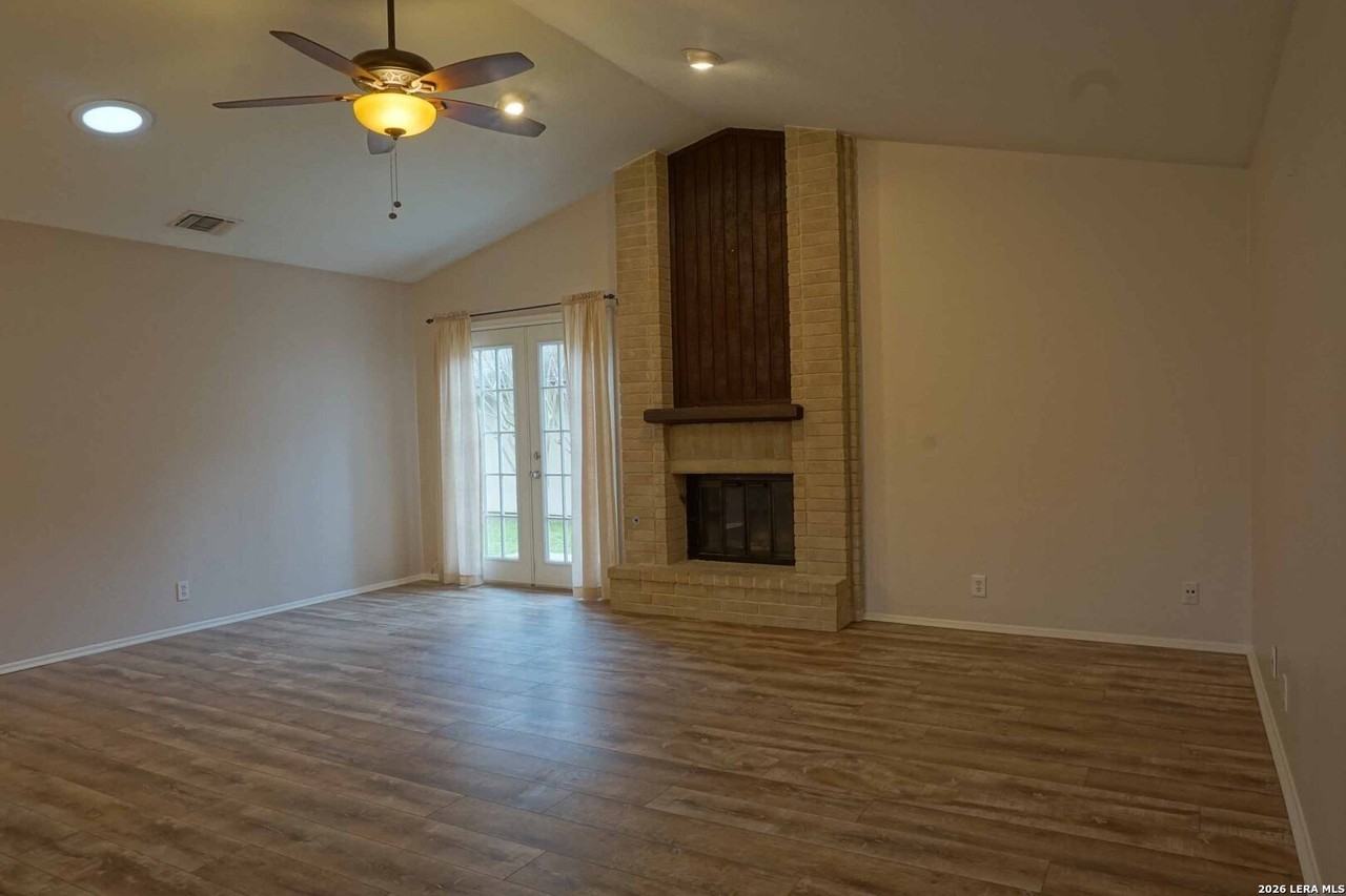 4239 Fig Tree Woods - Photo 5 of 29