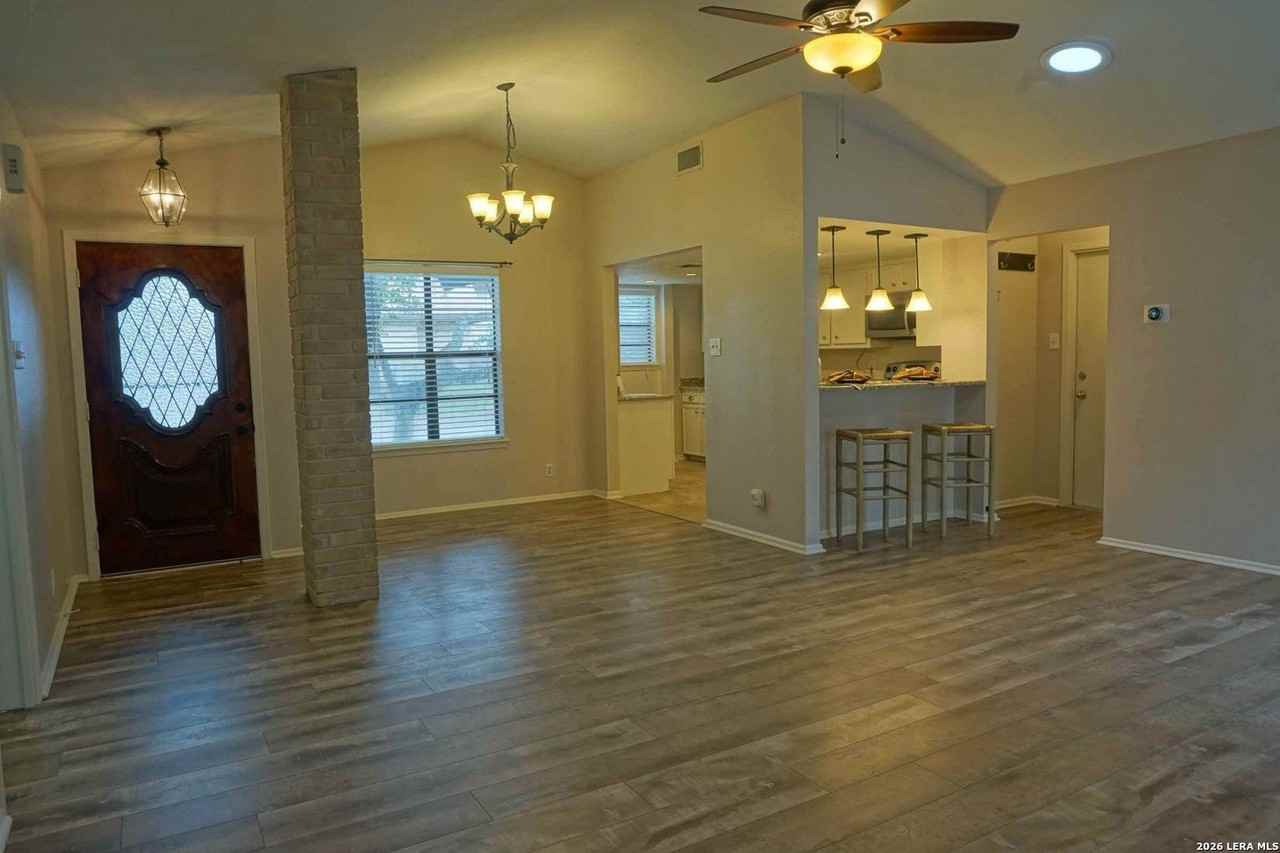 4239 Fig Tree Woods - Photo 6 of 29