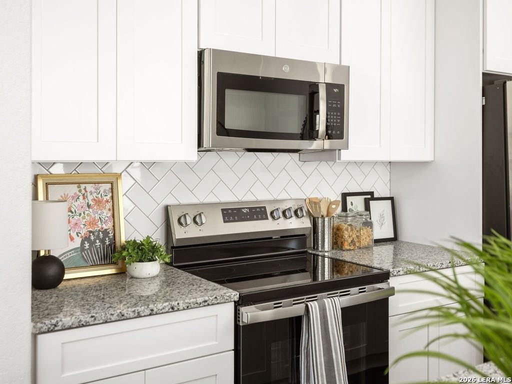 310 W Evergreen St Unit 113 #113 - Photo 6 of 12