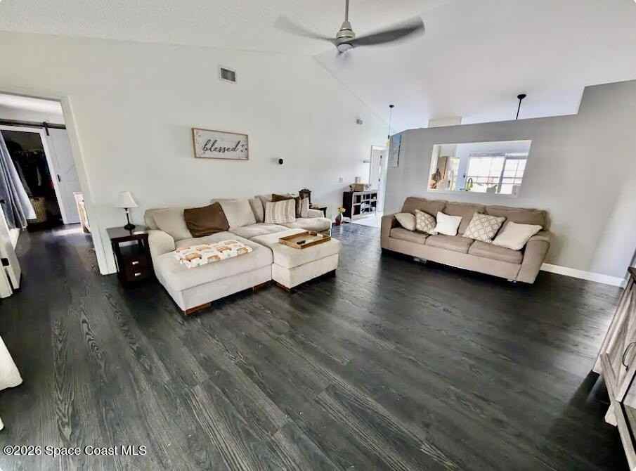 700 Pampas St Nw - Photo 6 of 18