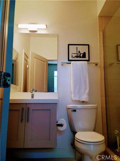 10714 Bloomfield St - Photo 3 of 8