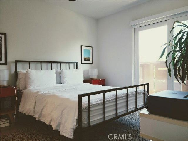 10714 Bloomfield St - Photo 6 of 8