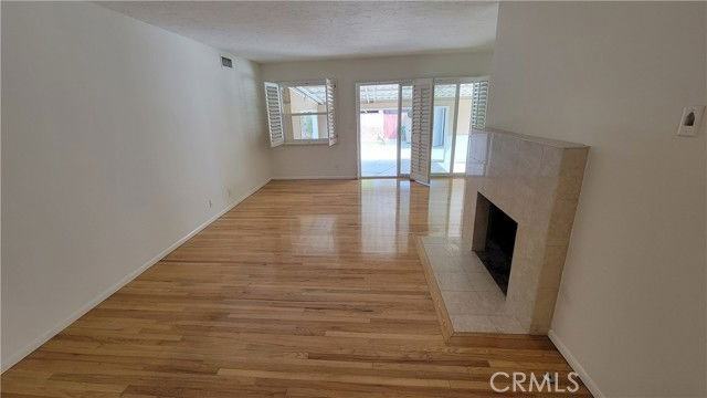 6508 Belmar Ave - Photo 2 of 8