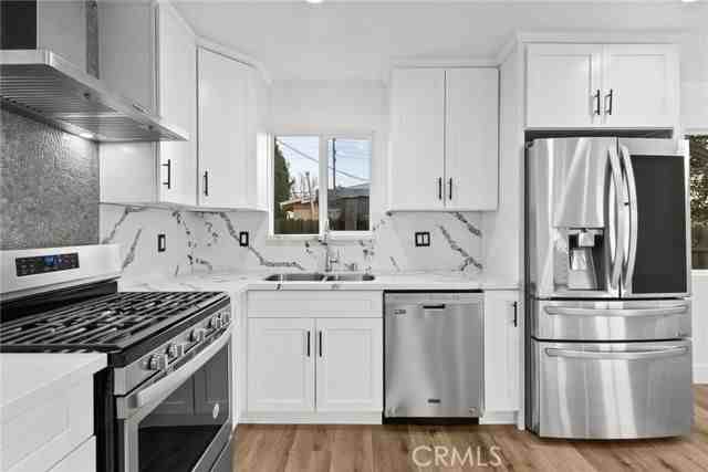 12869 Norris Ave - Photo 6 of 8