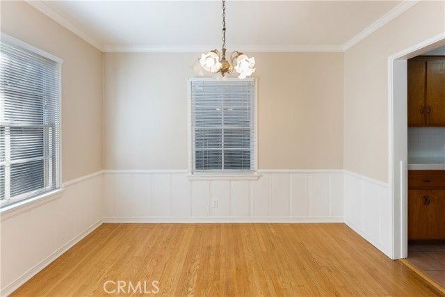 15207 Greenleaf St #15203 - Photo 4 of 8