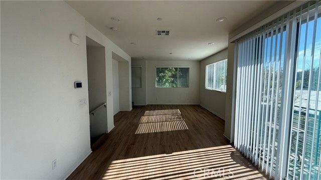 8348 N Canby Pl - Photo 3 of 8