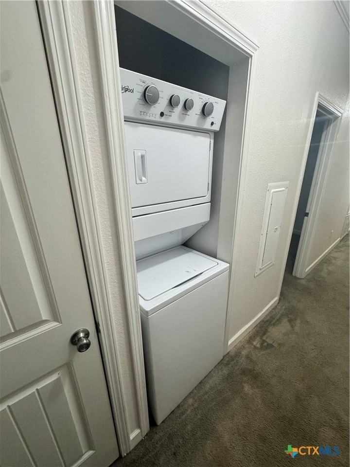 203 Palmwood Dr Apt B #B - Photo 7 of 9