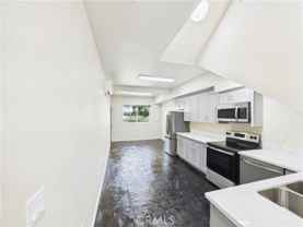 8457 Langdon Ave - Photo 1 of 1