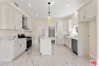 11625 Haynes St - Photo 3 of 8