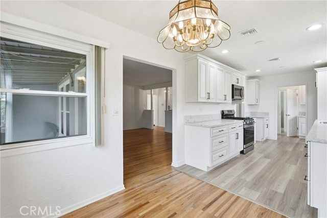 15853 Romar St - Photo 5 of 8