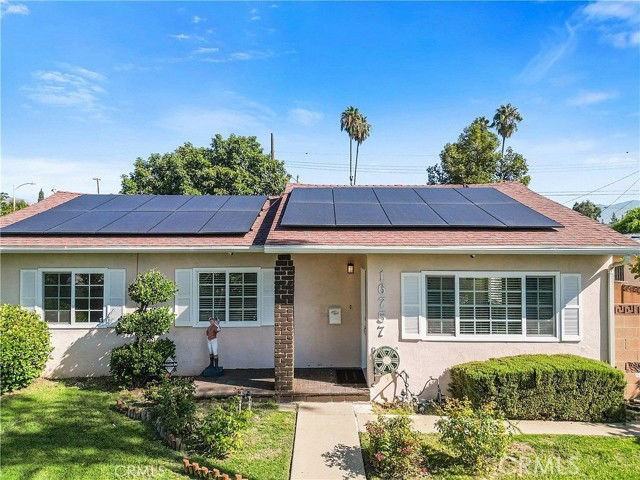 16757 Ludlow St - Photo 2 of 8