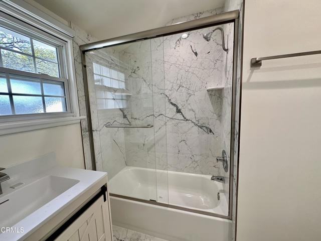 17449 Keswick St - Photo 2 of 8