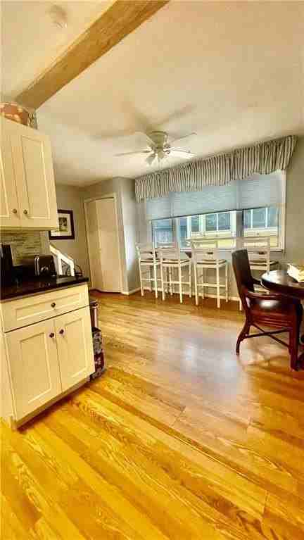 106 Swinburne Row - Photo 5 of 21