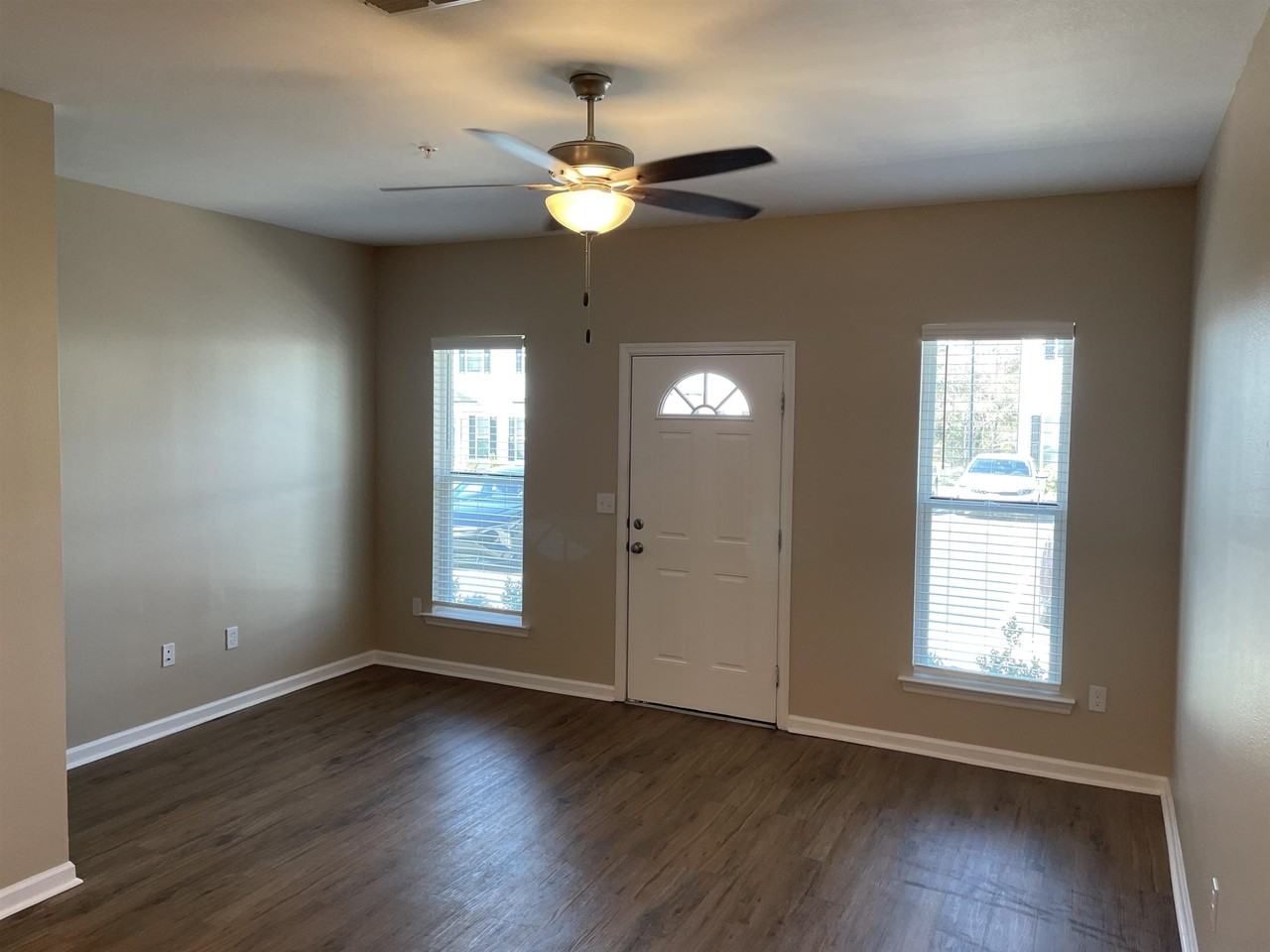 2255 Del Carmel Way - Photo 3 of 13