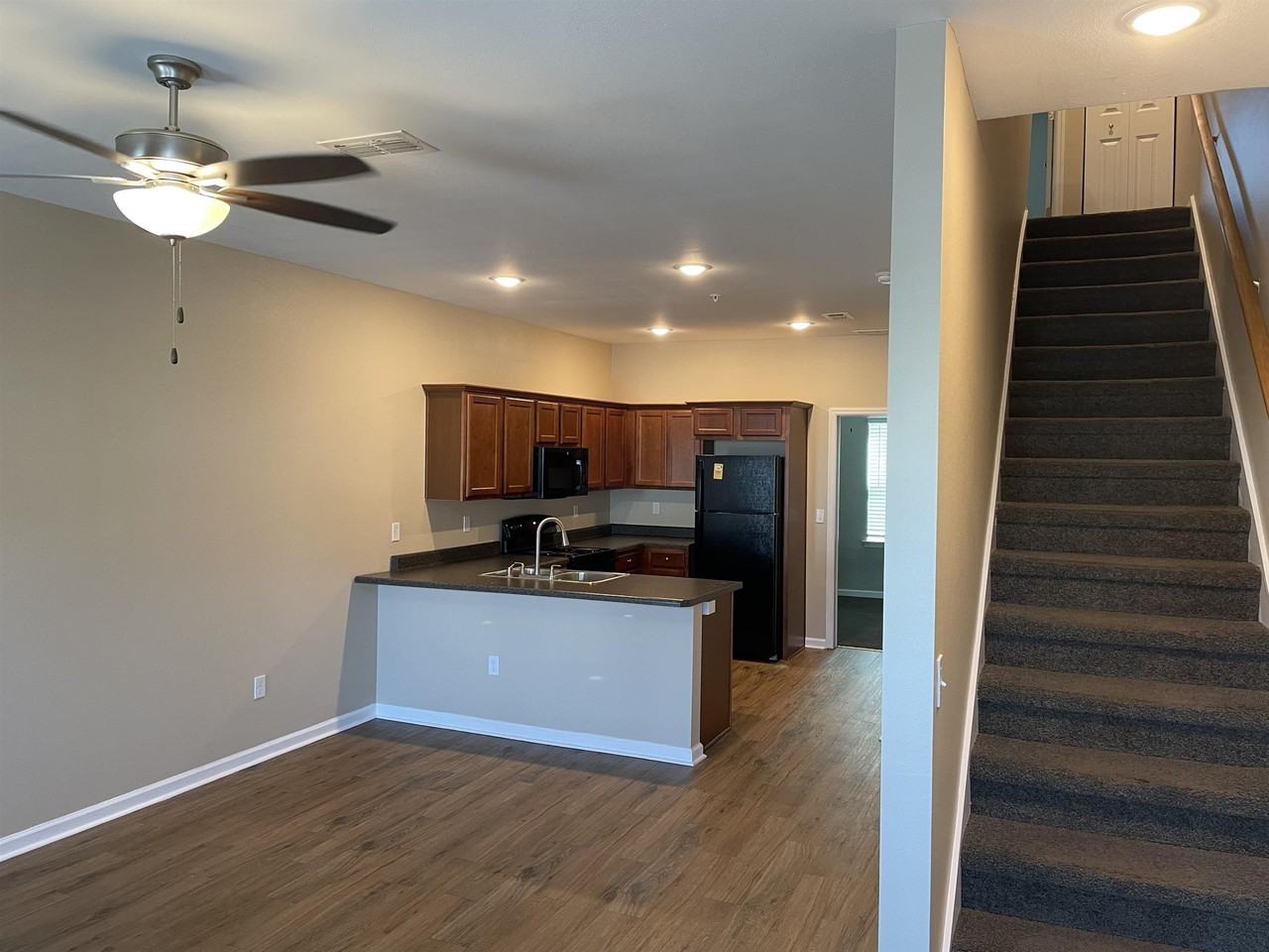 2255 Del Carmel Way - Photo 5 of 13