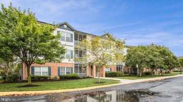 featured image of 17054 N Brandt St Unit 1206 #1206