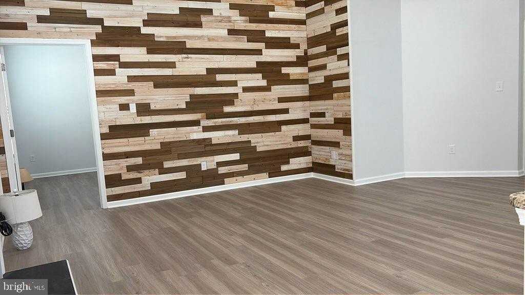 412 Tunbridge Ct - Photo 6 of 21