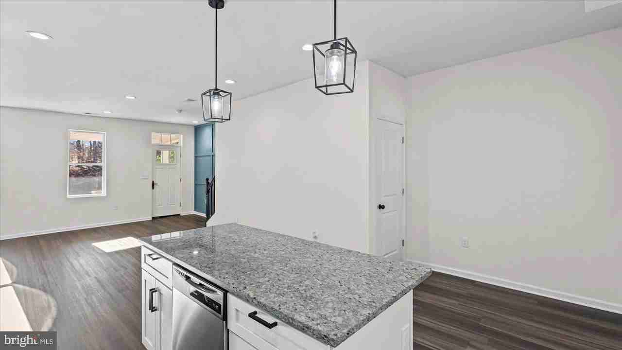 2308 Druid Park Dr - Photo 7 of 31