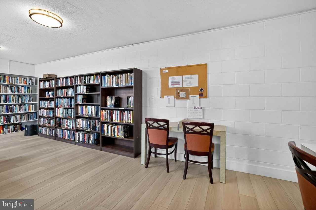 5500 Friendship Blvd Apt 1509n #1509N - Photo 5 of 7