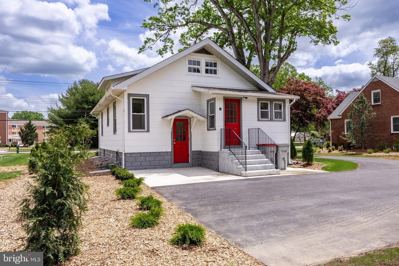 1842 S Spring Rd - Photo 5 of 22