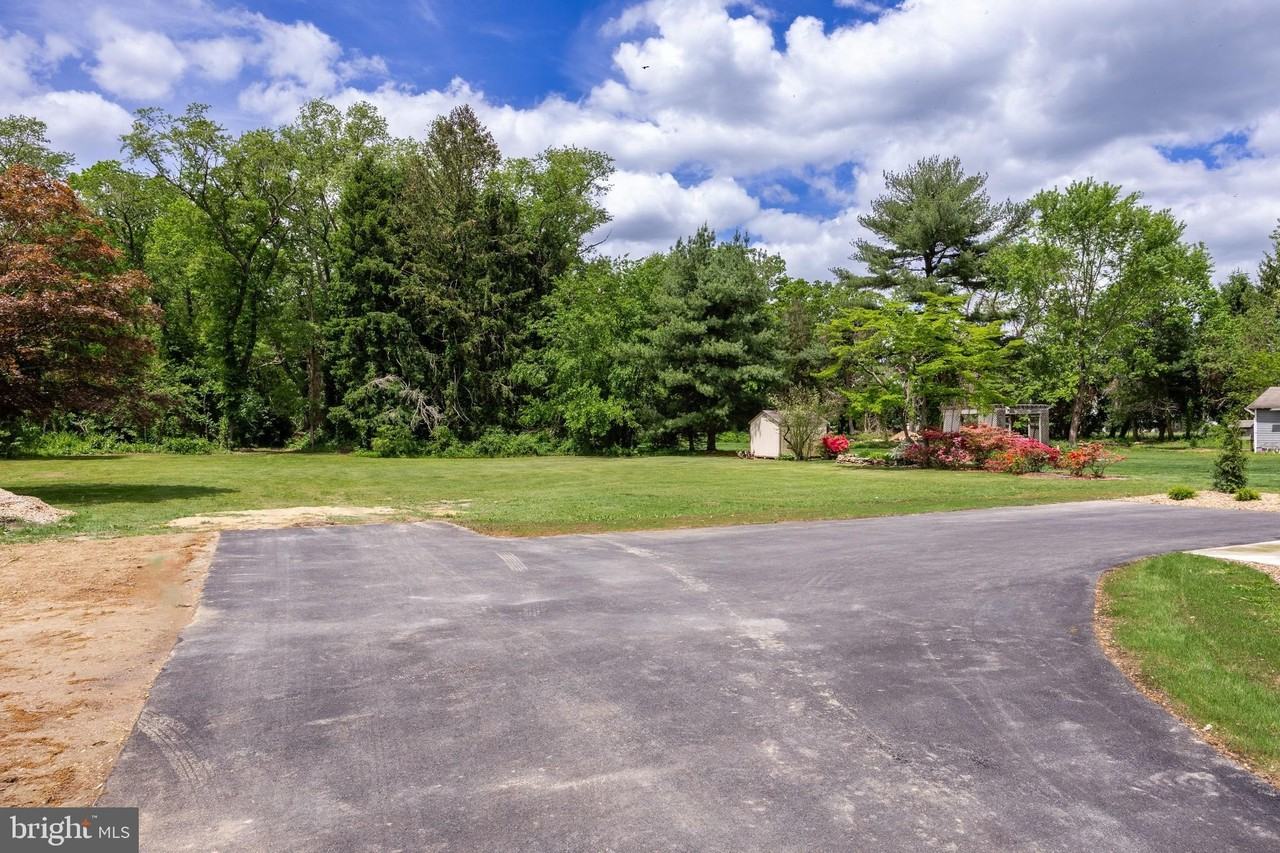 1842 S Spring Rd - Photo 7 of 22