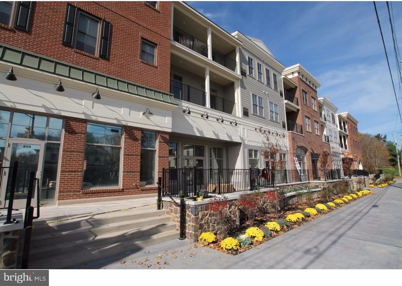 200 N Sycamore St Apt 3k #3K