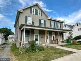 featured image of 4576 LEMAR Road unit: 4 #4