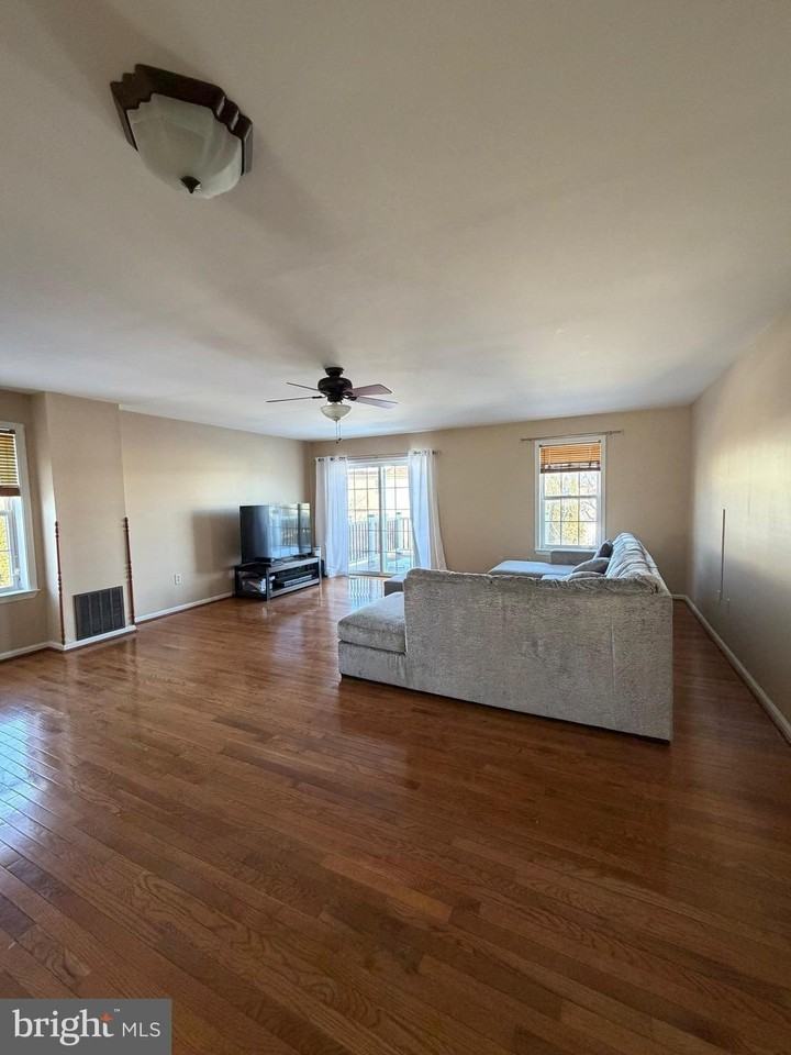 11 Corriere Rd - Photo 6 of 25