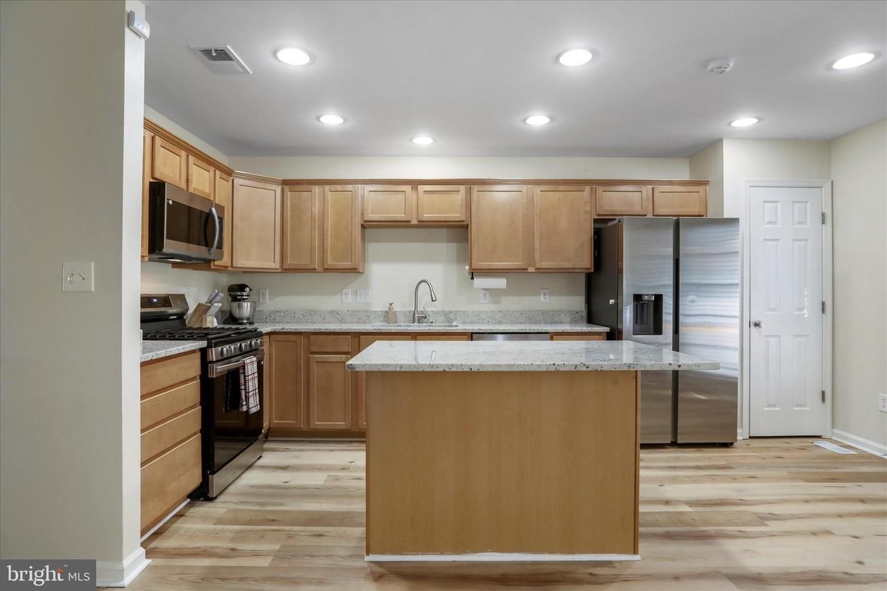 105 Cannon Ct - Photo 4 of 24