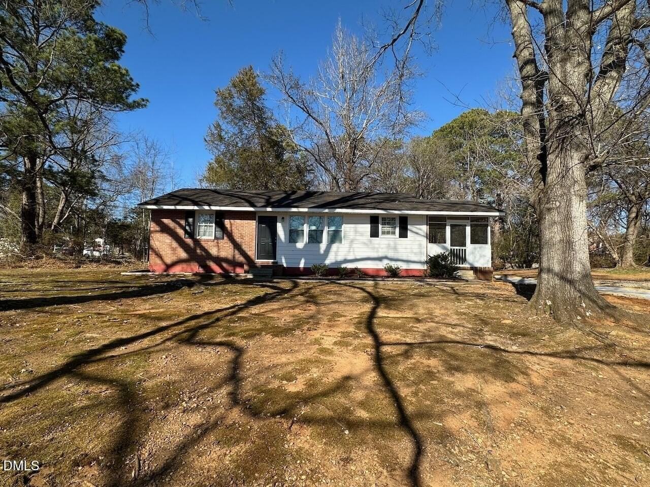 2303 Grantland Dr - Photo 2 of 16