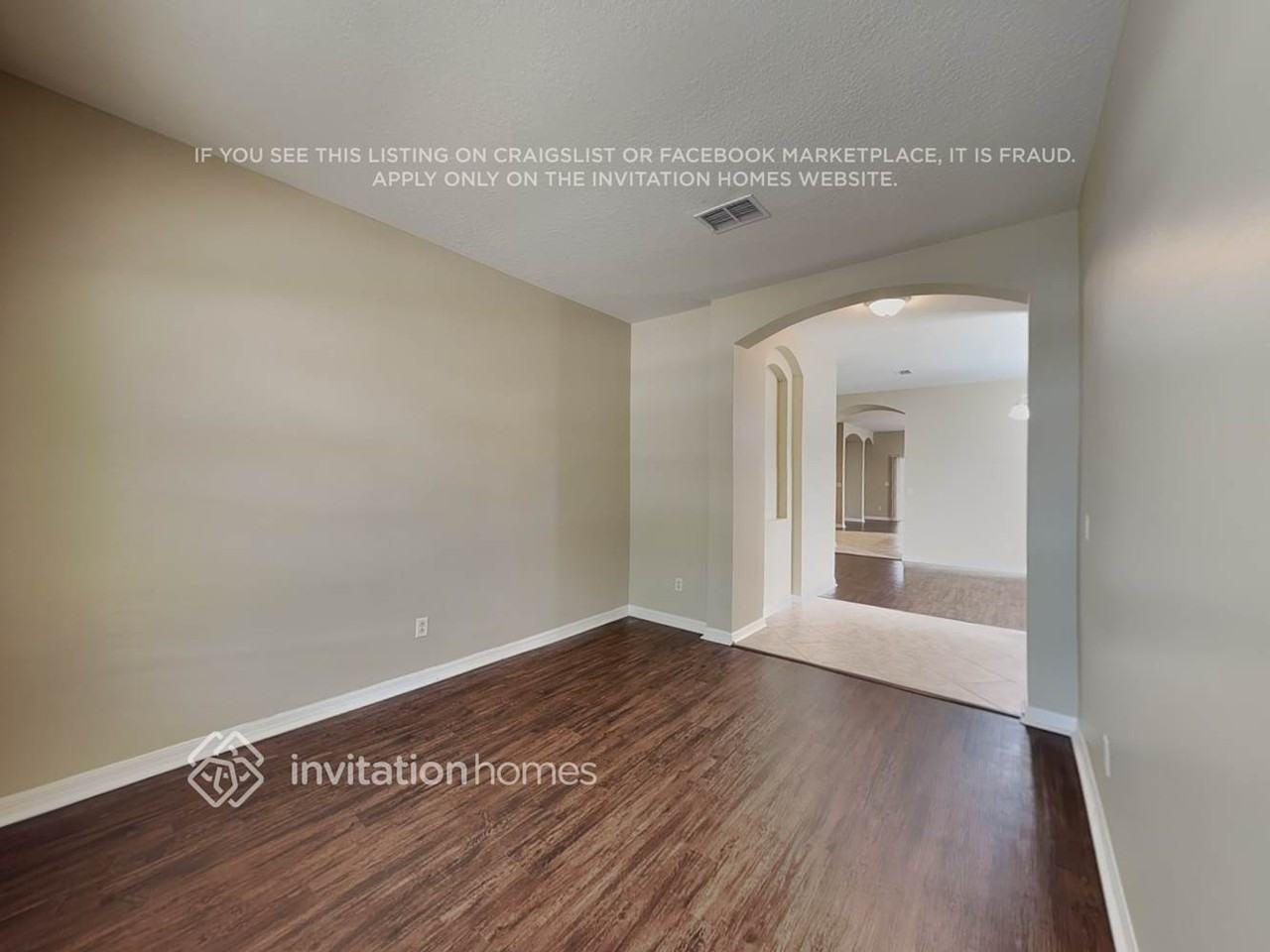 9342 Beaufort Ct - Photo 3 of 21