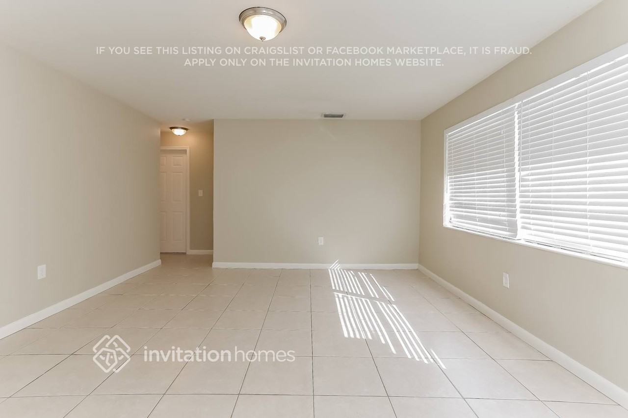 5807 Mango Rd - Photo 5 of 21