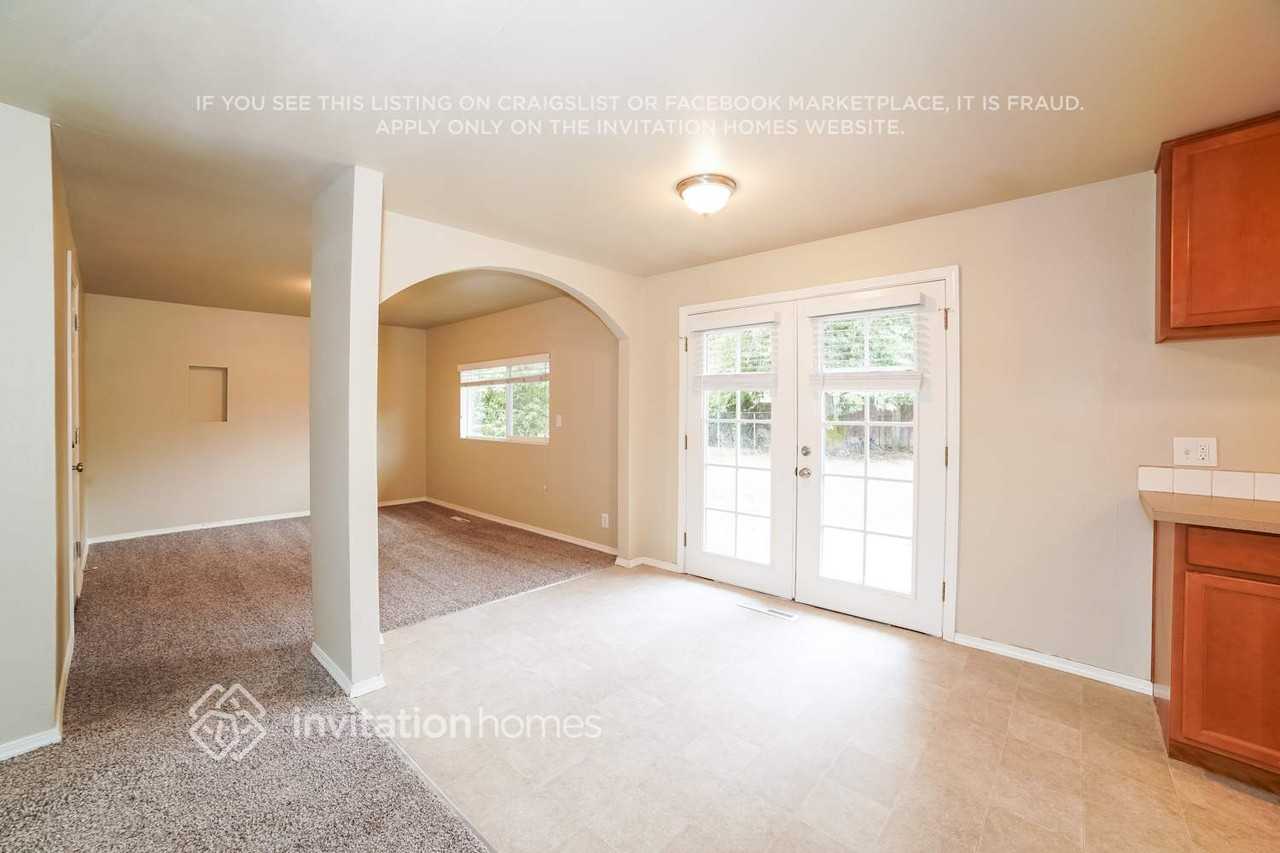 11708 Military Rd Sw - Photo 7 of 19