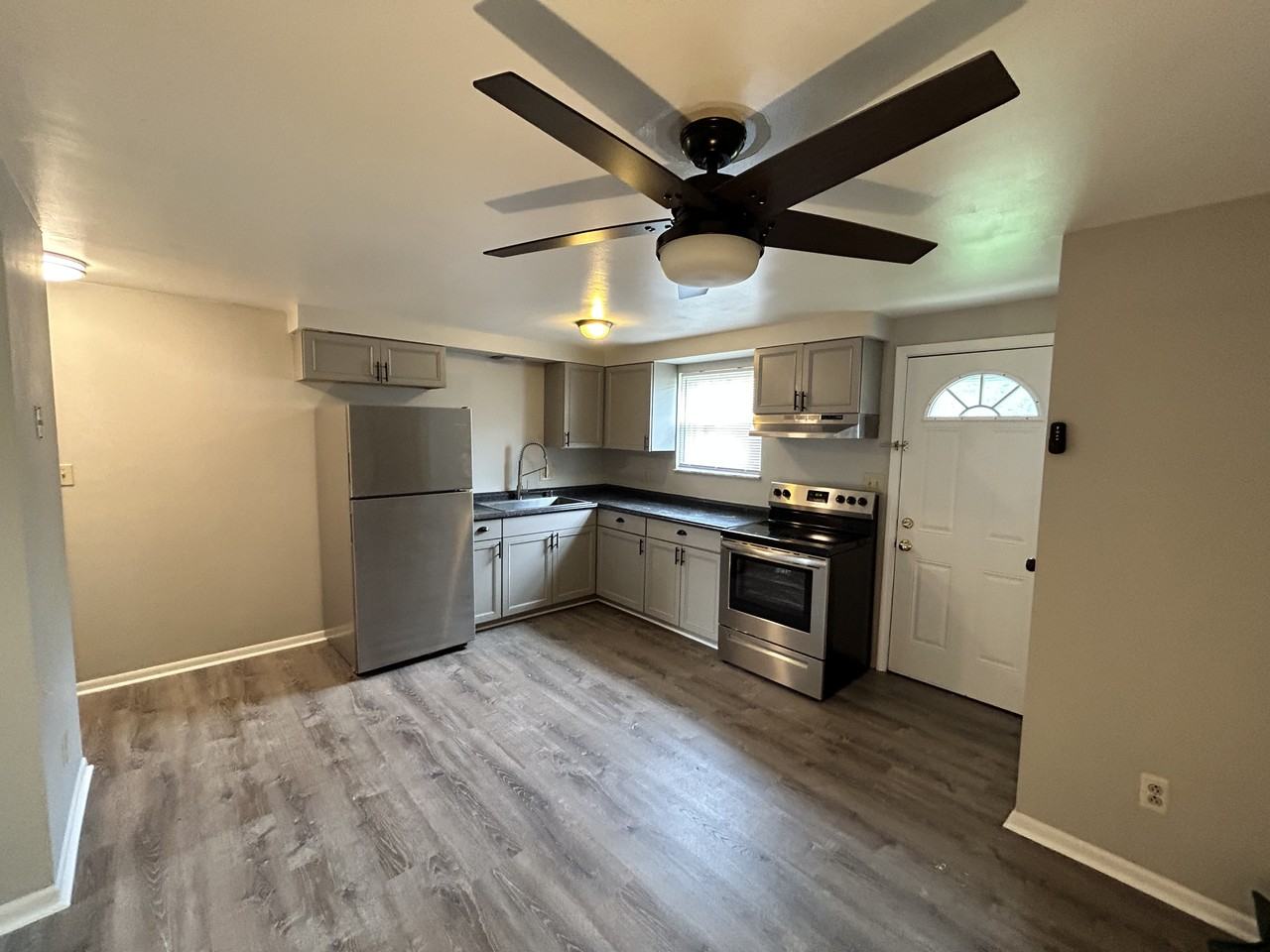 5670 Ironwood Ct #5674 - Photo 2 of 6