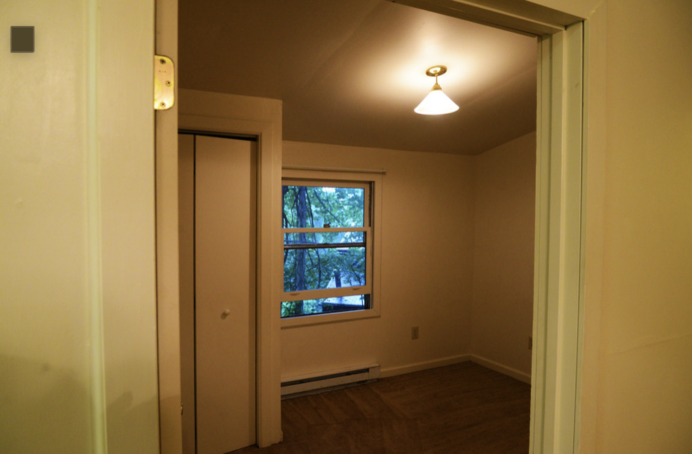 818 Rocky Acres Ln - Photo 4 of 6