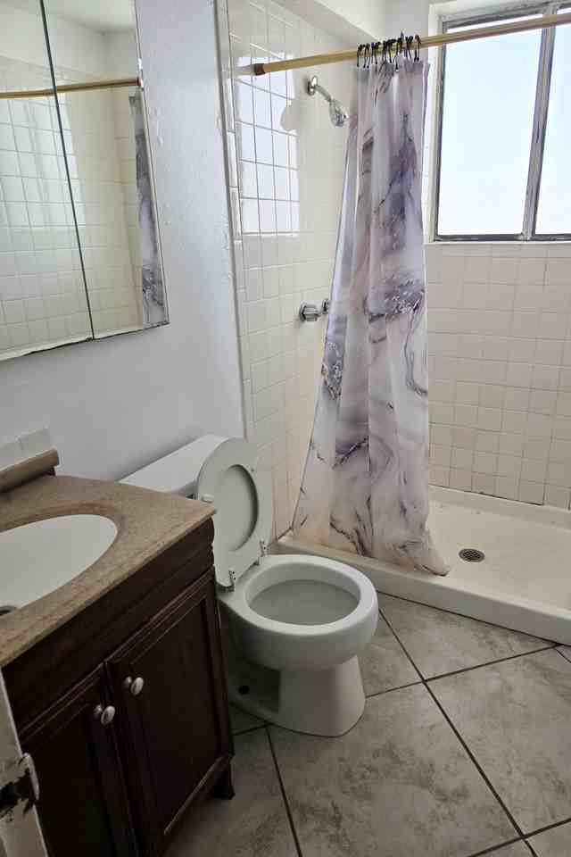 13481 Fitzsimons Way - Photo 4 of 20