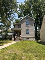 featured image of 710 E 6th St