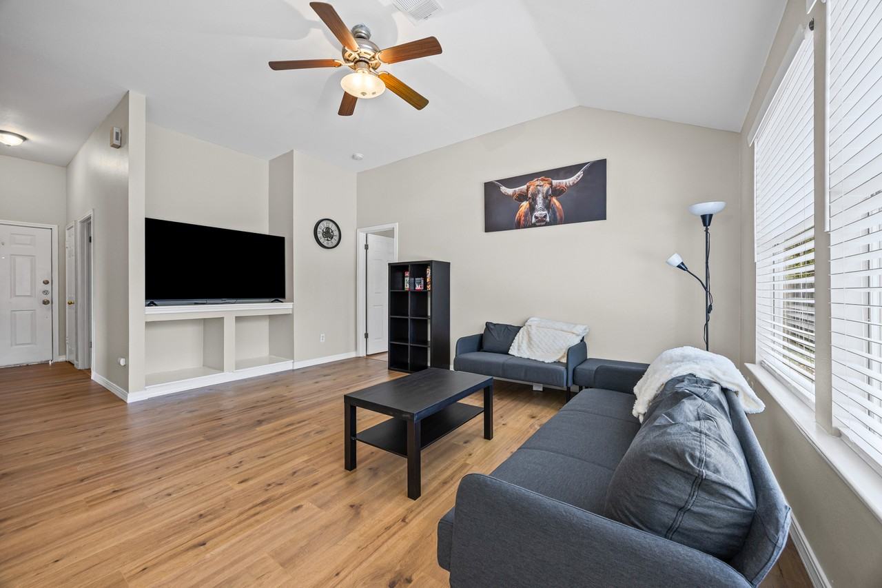 5006 Acorn Grove Ct - Photo 4 of 34