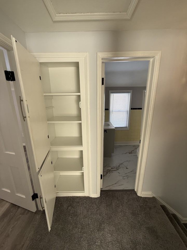 19901 Lanbury Ave - Photo 4 of 12