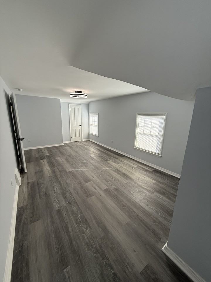 19901 Lanbury Ave - Photo 5 of 12