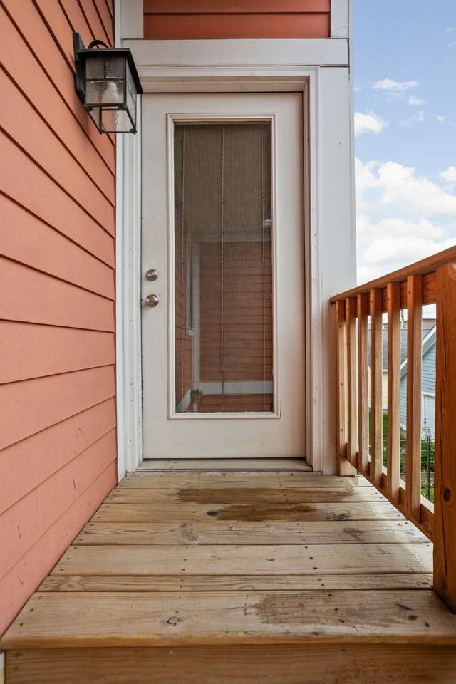 2326 N Pennsylvania St - Photo 3 of 40