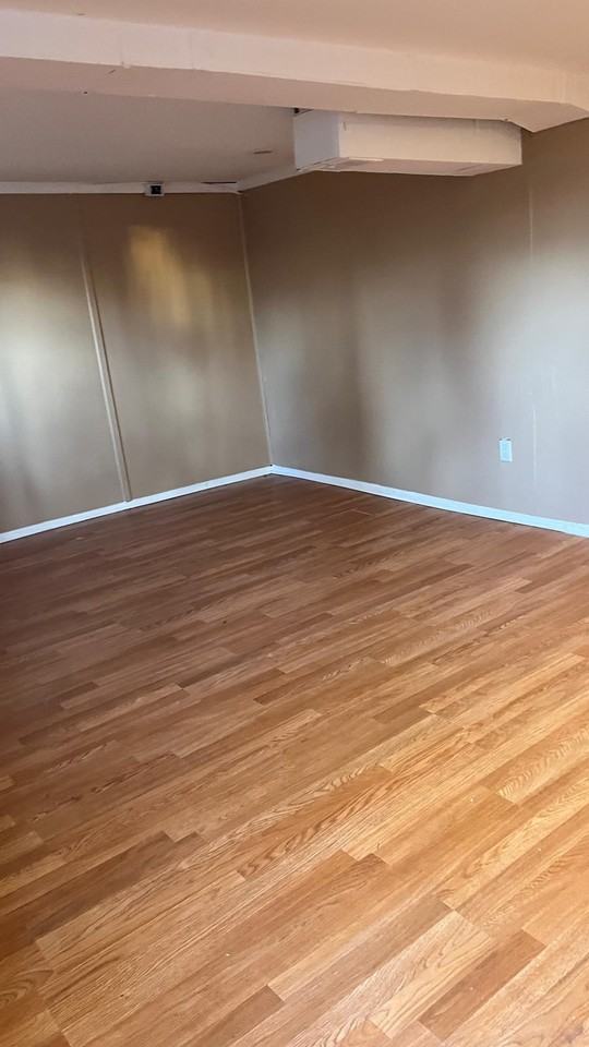 525 Page St - Photo 4 of 11