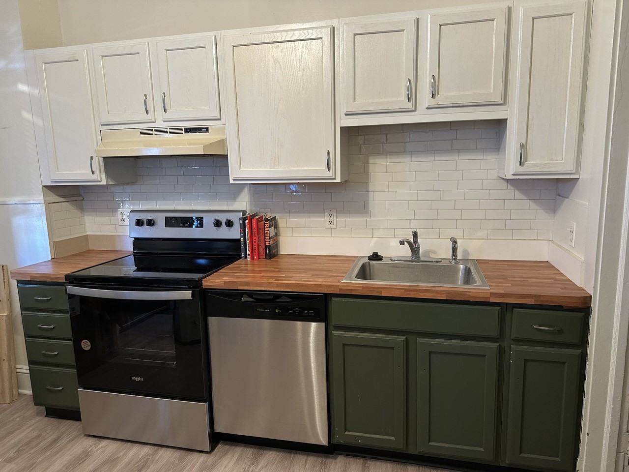 14720 Detroit Ave #2 - Photo 4 of 6