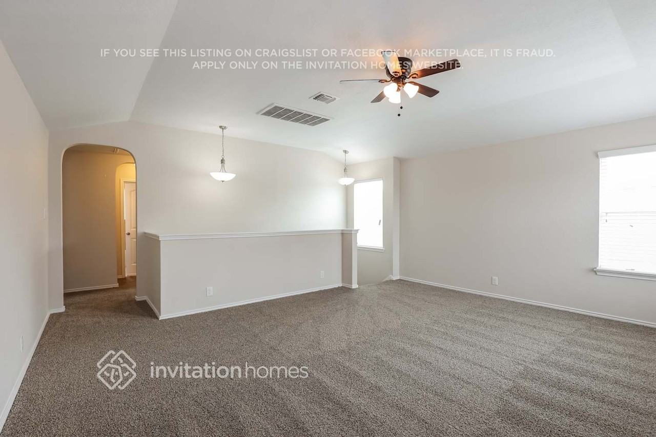 8813 Palmetto Fls - Photo 7 of 15