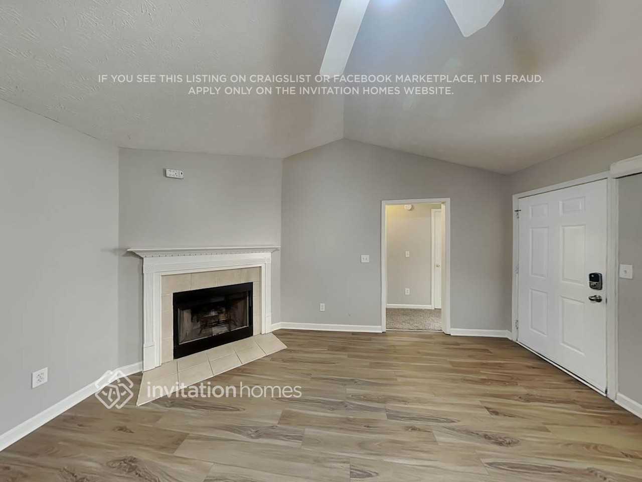 215 Felton Dr - Photo 3 of 14