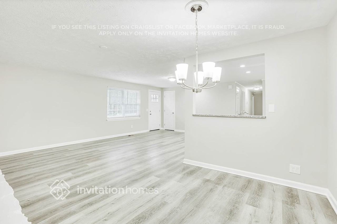 4930 Springbrook Dr - Photo 6 of 25