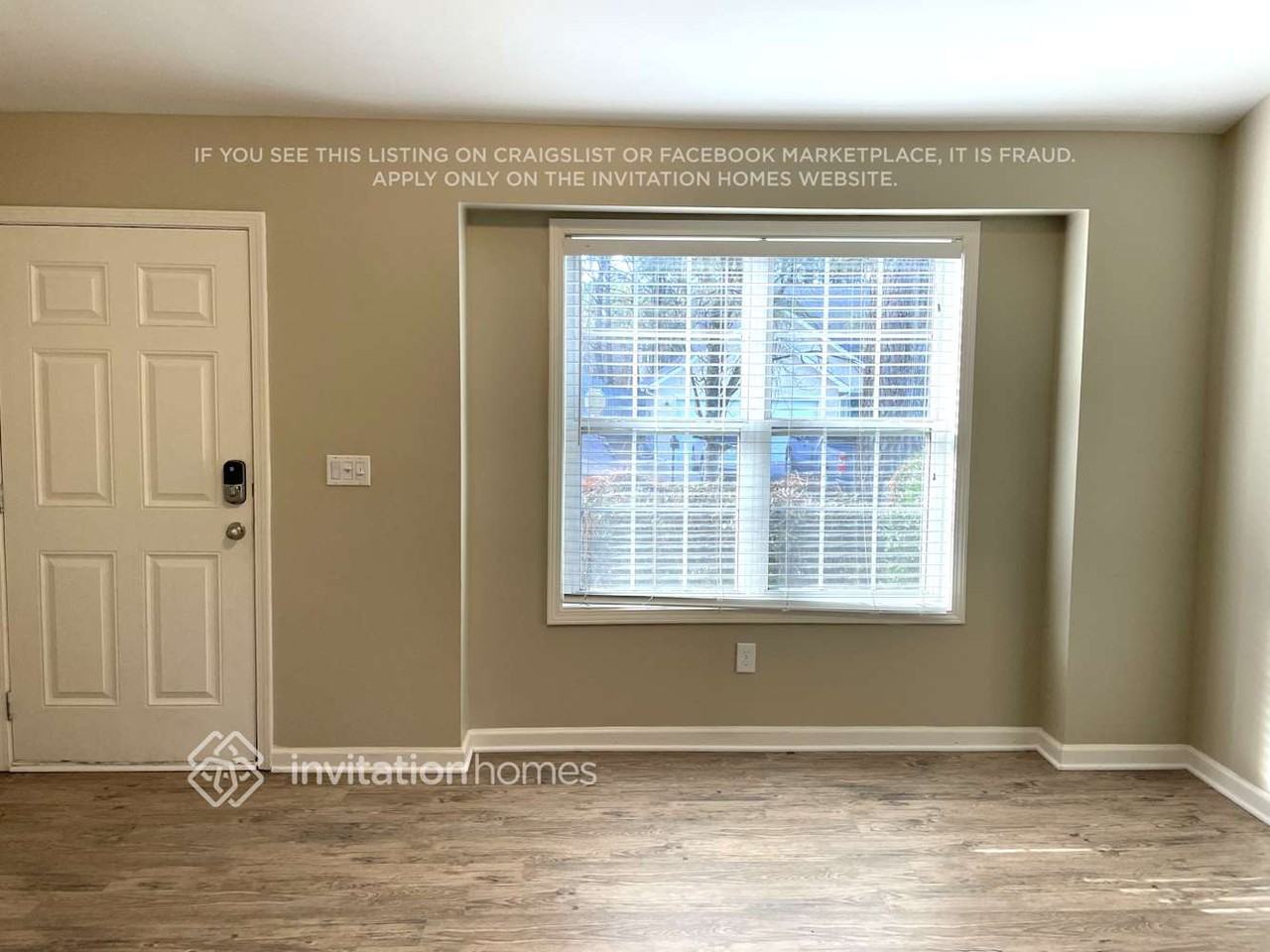 214 Parkridge Dr - Photo 3 of 15