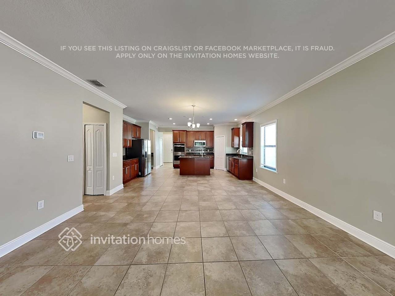 7526 39th Ave E - Photo 3 of 21