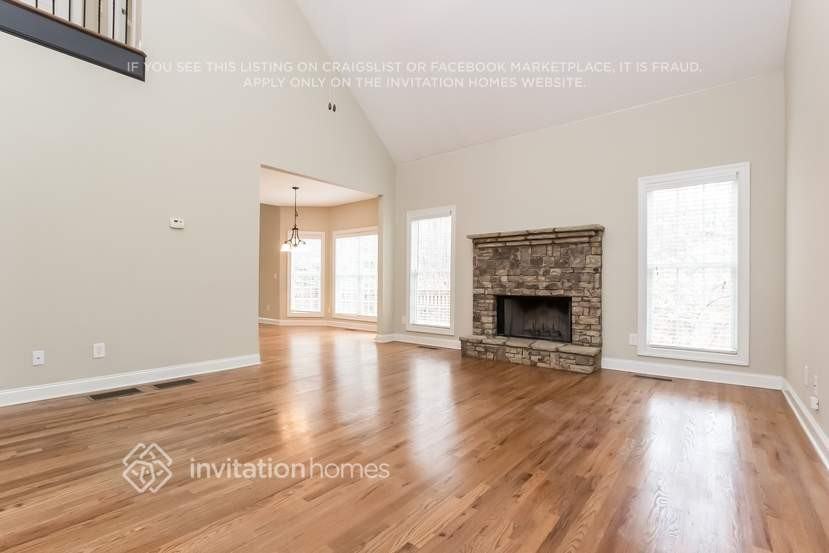 5253 Monarch Dr - Photo 2 of 20